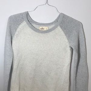 GREY AND WHITE SPARKLY SWEATER